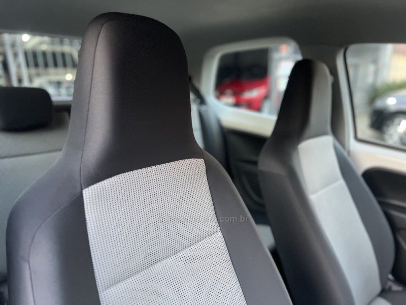 UP 1.0 MPI TAKE UP 12V FLEX 2P MANUAL - 2015 - CAMPO BOM