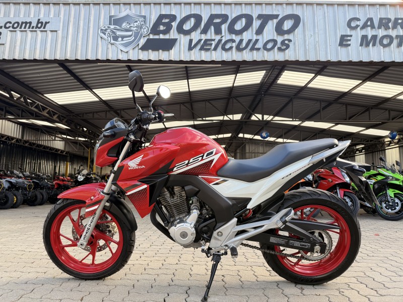CB 250F TWISTER ABS