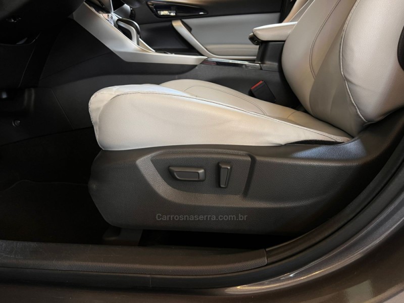 ECLIPSE CROSS 1.5 HPE-S 16V GASOLINA 4P AUTOMÁTICO - 2023 - CAMPO BOM