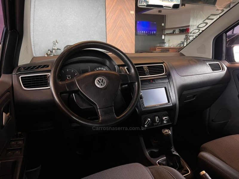 SPACEFOX 1.6 MI TREND 8V FLEX 4P MANUAL - 2012 - CAMPO BOM