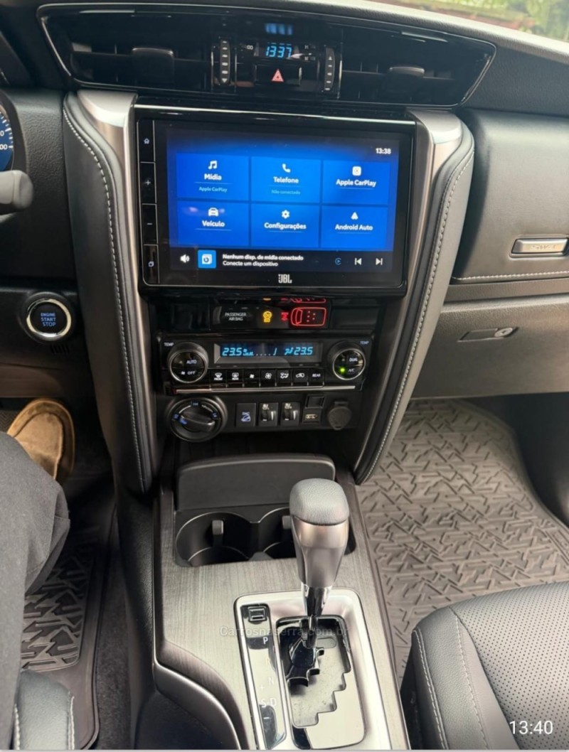 HILUX SW4 2.8 4X4 SRX PLATINUM TURBO 7 LUGARES DIESEL 4P AUTOMÁTICO - 2024 - BENTO GONçALVES