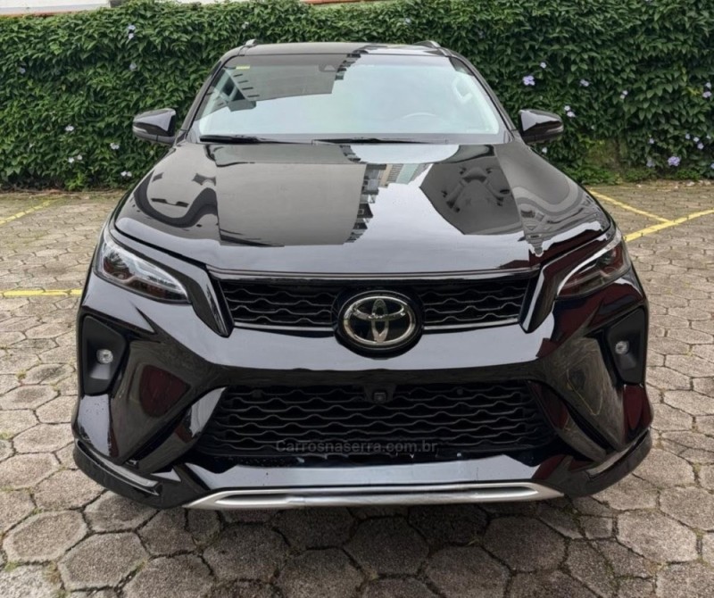 hilux sw4 2.8 4x4 srx platinum turbo 7 lugares diesel 4p automatico 2024 bento goncalves