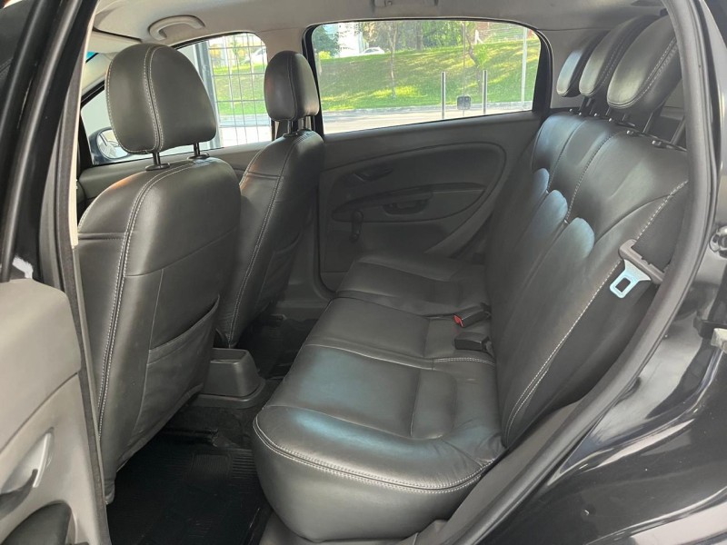 PUNTO 1.4 ATTRACTIVE 8V FLEX 4P MANUAL - 2011 - CAXIAS DO SUL