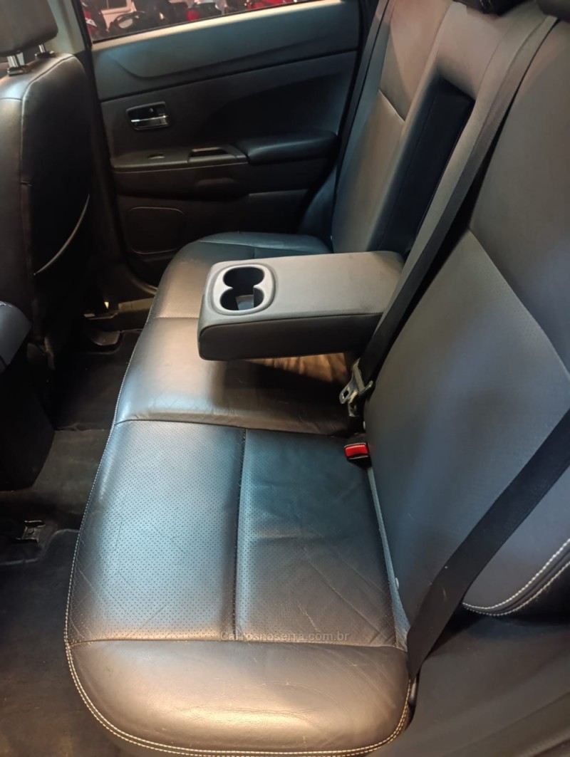ASX 2.0 4WD 16V GASOLINA 4P AUTOMÁTICO - 2015 - BOM RETIRO DO SUL