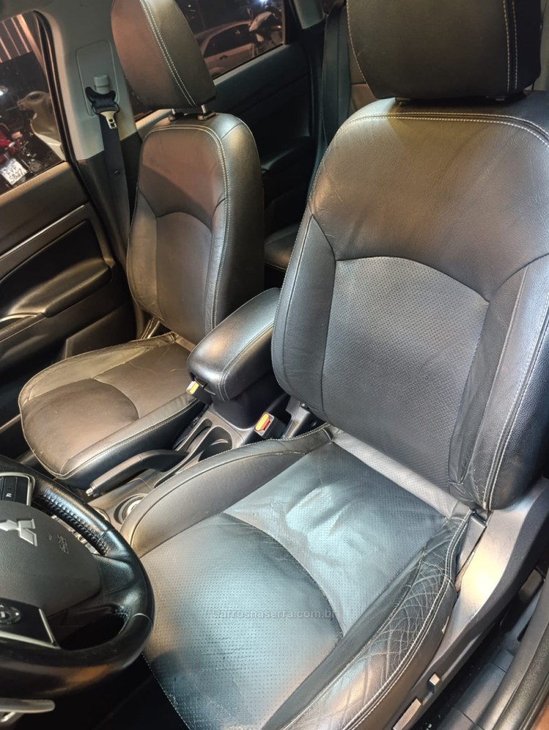 ASX 2.0 4WD 16V GASOLINA 4P AUTOMÁTICO - 2015 - BOM RETIRO DO SUL