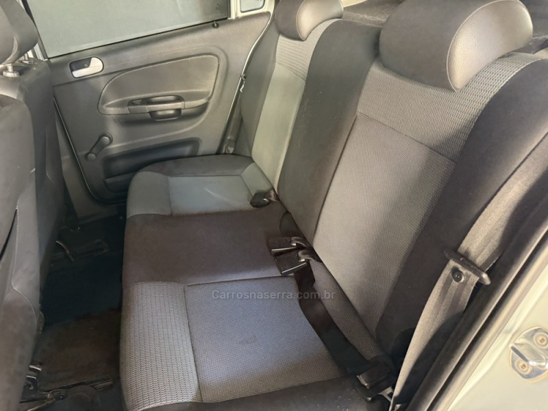 GOL 1.0 MI 8V FLEX 4P MANUAL - 2011 - MUçUM