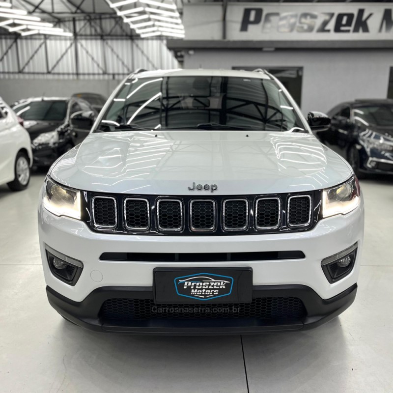 COMPASS 2.0 16V FLEX LONGITUDE AUTOMÁTICO - 2017 - CANOAS