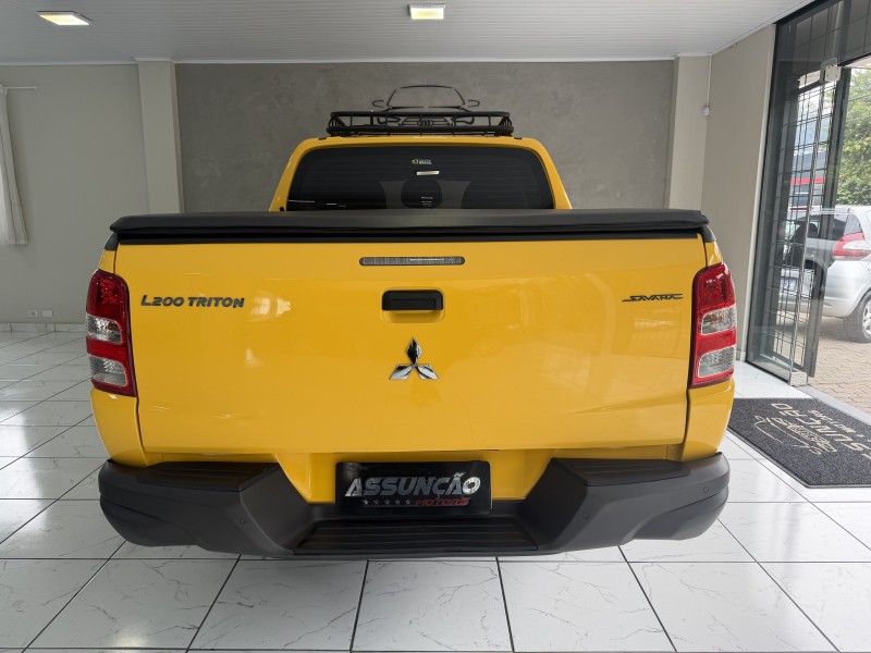 L200 SAVANA 2.4 4X4 16V TURBO DIESEL 4P AUTOMÁTICO - 2023 - CAXIAS DO SUL
