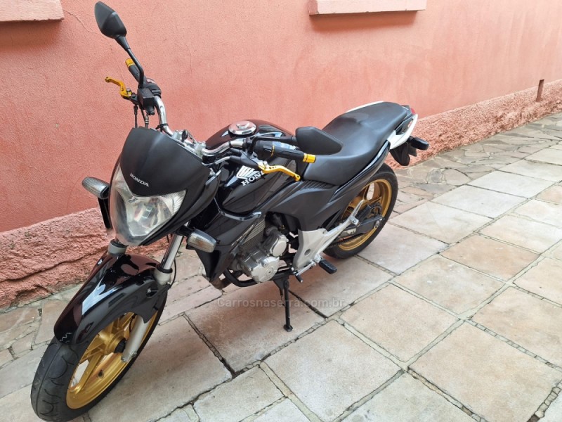 CB 300R 