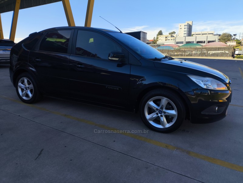 focus 2.0 fc 16v gasolina 4p manual 2013 farroupilha