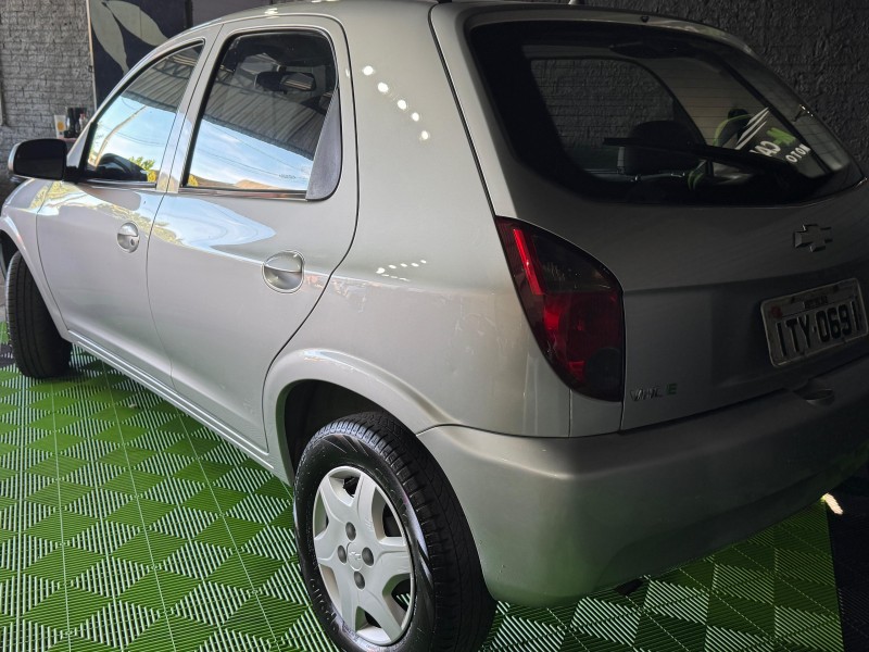 CELTA 1.0 MPFI LT 8V FLEX 4P MANUAL - 2013 - FELIZ
