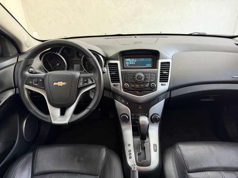 CRUZE 1.8 LT 16V FLEX 4P AUTOMÁTICO - 2013 - CAXIAS DO SUL