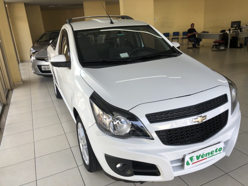 MONTANA 1.4 MPFI SPORT CS 8V FLEX 2P MANUAL - 2018 - FARROUPILHA