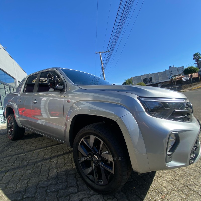 AMAROK 3.0 V6 EXTREME CD DIESEL 4X4 AT 4P AUTOMÁTICO - 2024 - MONTENEGRO