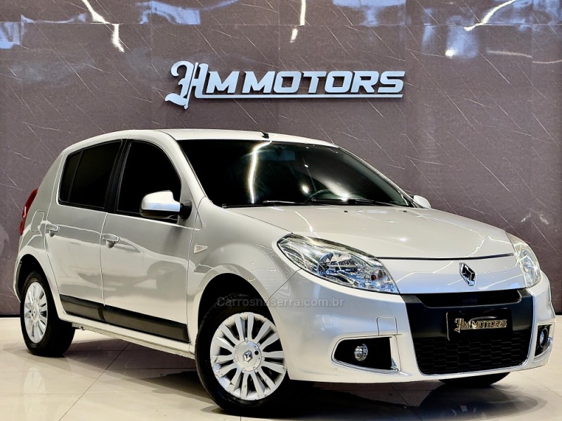 SANDERO 1.6 PRIVILÉGE 8V FLEX 4P MANUAL - 2012 - CAXIAS DO SUL
