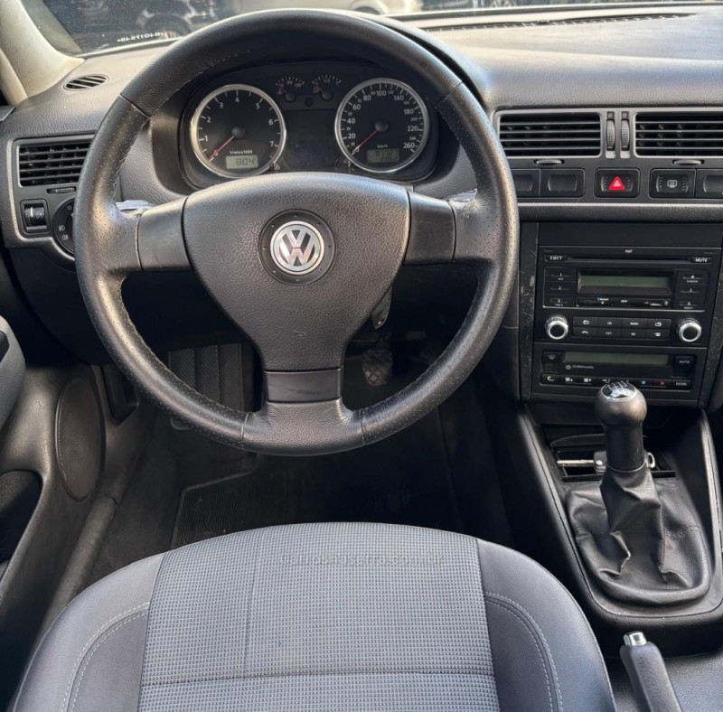 GOLF 1.6 8V GASOLINA 4P MANUAL - 2010 - BOM RETIRO DO SUL