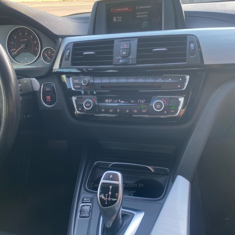 320I 2.0 16V GASOLINA 4P AUTOMÁTICO - 2018 - MONTENEGRO