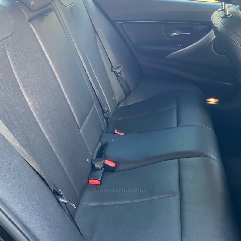 320I 2.0 16V GASOLINA 4P AUTOMÁTICO - 2018 - MONTENEGRO