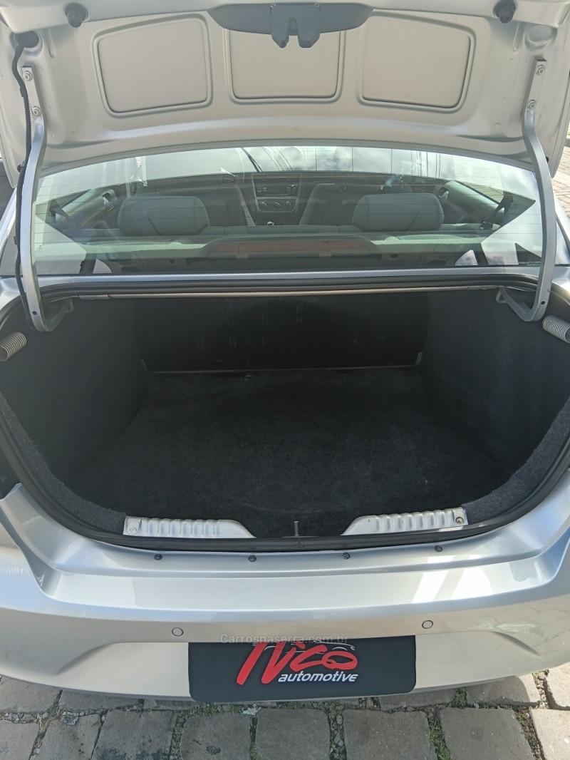 VOYAGE 1.6 MI 8V FLEX 4P MANUAL - 2014 - BENTO GONçALVES