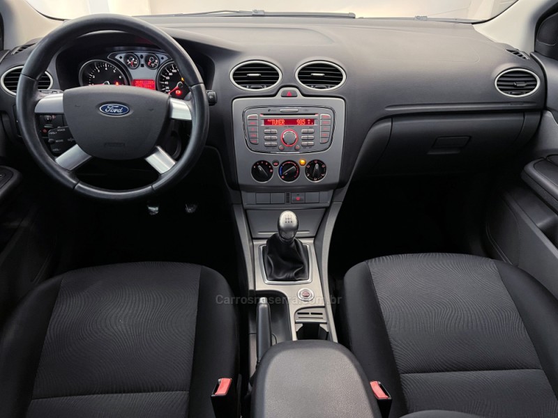 FOCUS 2.0 GLX 16V FLEX 4P MANUAL - 2012 - FLORES DA CUNHA