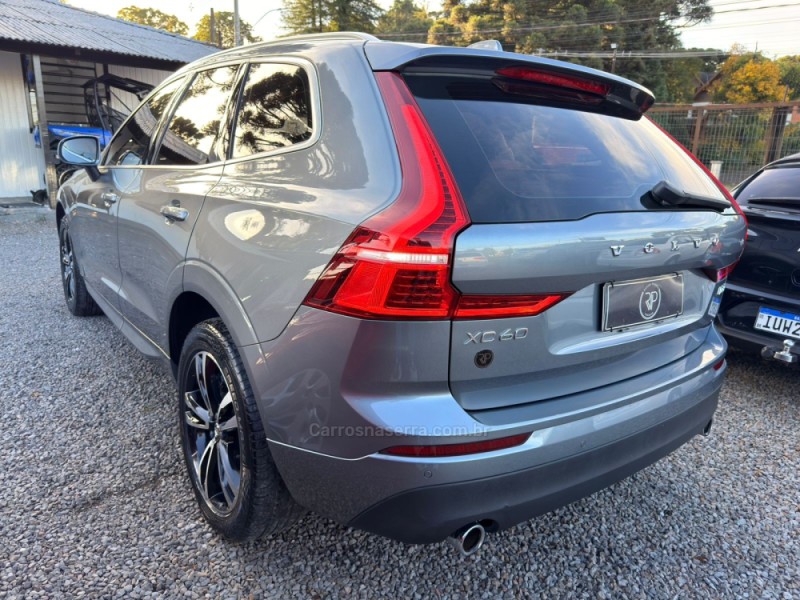 XC60 2.4 D5 MOMENTUM DIESEL AWD 4P AUTOMÁTICO - 2019 - CANELA