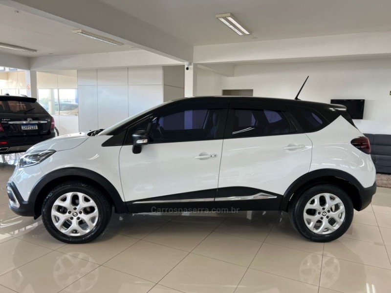 CAPTUR 1.3 ZEN 16V TURBO FLEX 4P AUTOMÁTICO - 2022 - TAQUARA