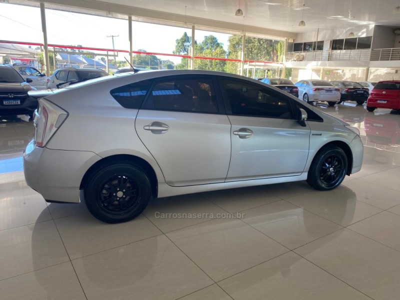 PRIUS 1.8 16V HÍBRIDO 4P AUTOMÁTICO - 2013 - LAJEADO