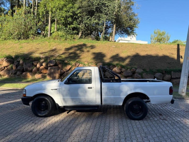 RANGER 2.5 XLS PLUS 4X2 CS 16V FLEX 2P MANUAL - 1998 - IVOTI