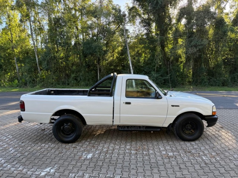 RANGER 2.5 XLS PLUS 4X2 CS 16V FLEX 2P MANUAL - 1998 - IVOTI