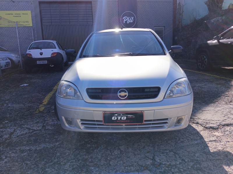 CORSA 1.0 MPFI MAXX 8V GASOLINA 4P MANUAL - 2005 - FARROUPILHA