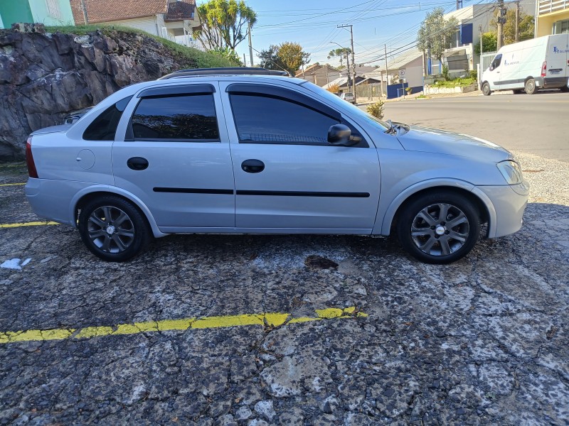 CORSA 1.0 MPFI MAXX 8V GASOLINA 4P MANUAL - 2005 - FARROUPILHA