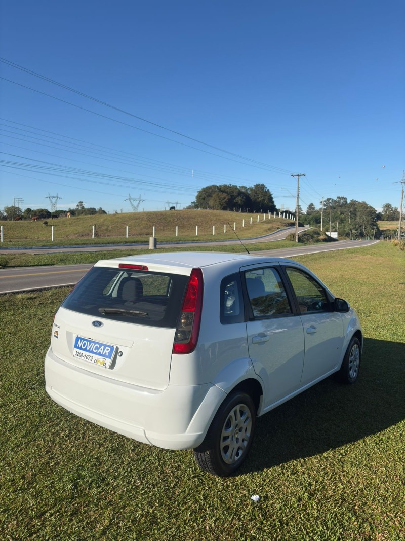 FIESTA 1.0 SE 8V FLEX 4P MANUAL - 2014 - FARROUPILHA