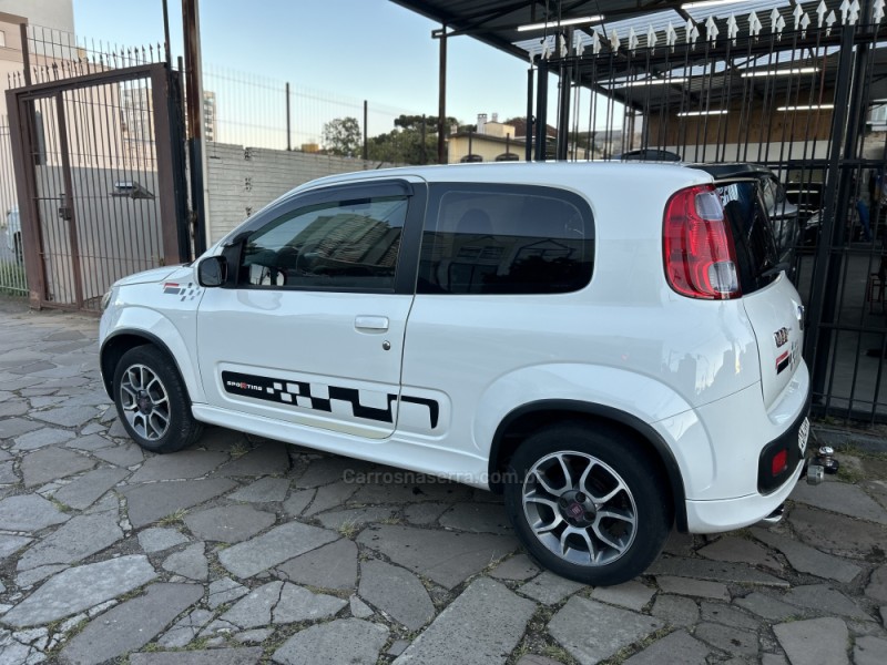 UNO 1.4 EVO SPORTING 8V FLEX 2P MANUAL - 2012 - CAXIAS DO SUL