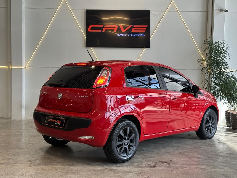 PUNTO 1.4 ATTRACTIVE 8V FLEX 4P MANUAL - 2013 - CAXIAS DO SUL