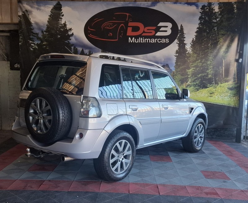 PAJERO TR4 2.0 4X2 16V GASOLINA 4P AUTOMÁTICO - 2014 - CAXIAS DO SUL