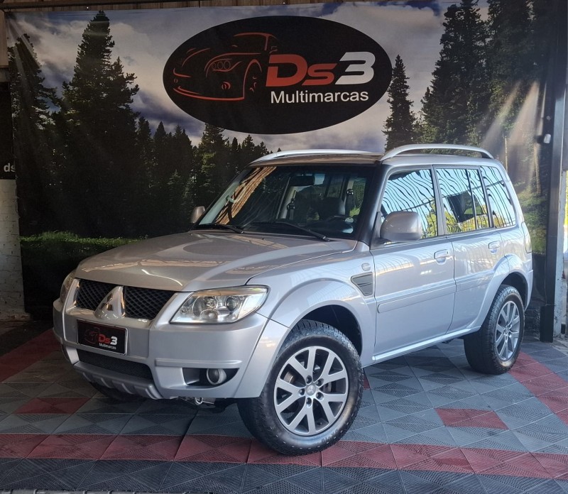 pajero tr4 2.0 4x2 16v gasolina 4p automatico 2014 caxias do sul