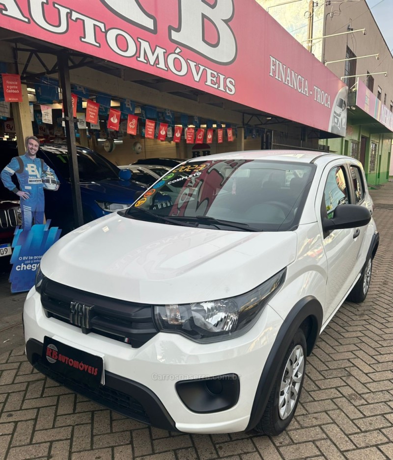 MOBI 1.0 8V EVO FLEX LIKE. MANUAL - 2023 - PAROBé