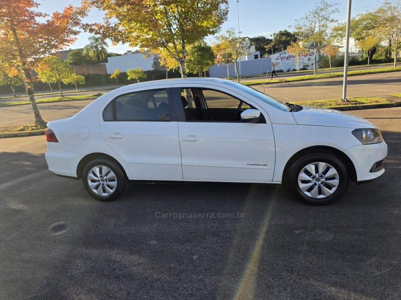 VOYAGE 1.0 MI COMFORTLINE 8V FLEX 4P MANUAL - 2013 - BENTO GONçALVES