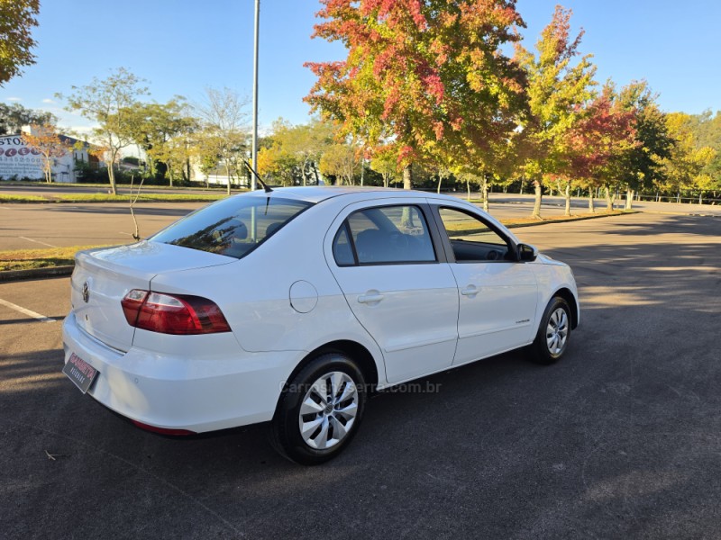 VOYAGE 1.0 MI COMFORTLINE 8V FLEX 4P MANUAL - 2013 - BENTO GONçALVES