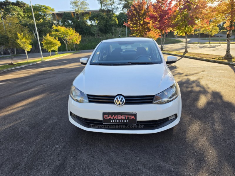 VOYAGE 1.0 MI COMFORTLINE 8V FLEX 4P MANUAL - 2013 - BENTO GONçALVES