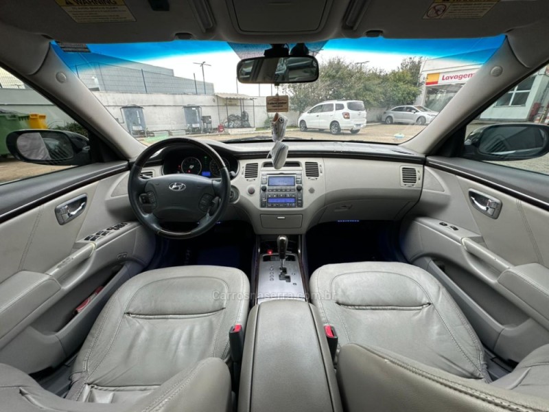 AZERA 3.0 MPFI GLS V6 24V GASOLINA 4P AUTOMÁTICO - 2011 - IVOTI