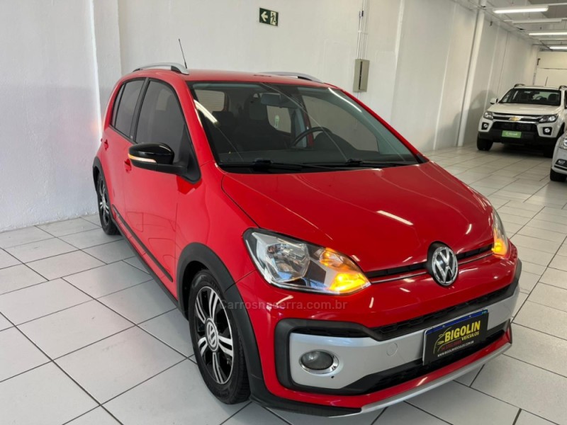 UP 1.0 TSI CROSS 12V FLEX 4P MANUAL - 2018 - BENTO GONçALVES