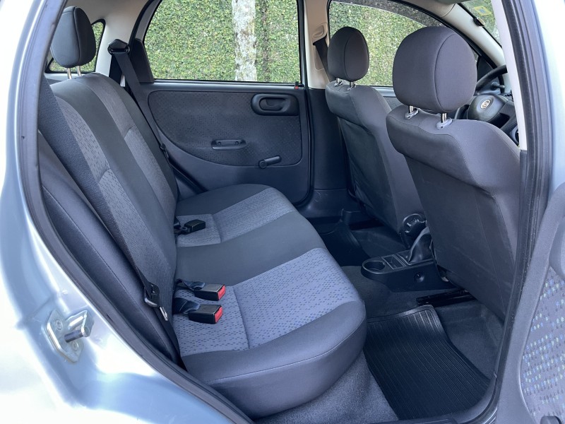 CORSA 1.4 MPFI MAXX SEDAN 8V FLEX 4P MANUAL - 2009 - CAXIAS DO SUL