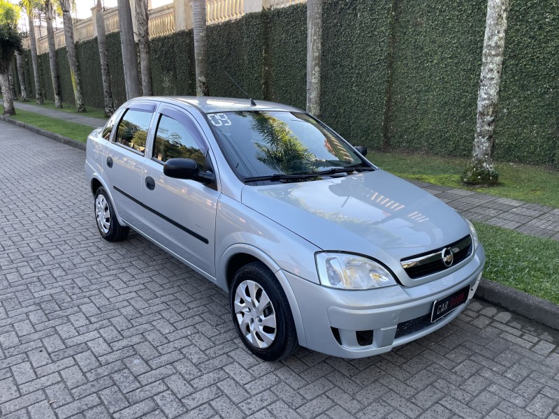 CORSA 1.4 MPFI MAXX SEDAN 8V FLEX 4P MANUAL - 2009 - CAXIAS DO SUL