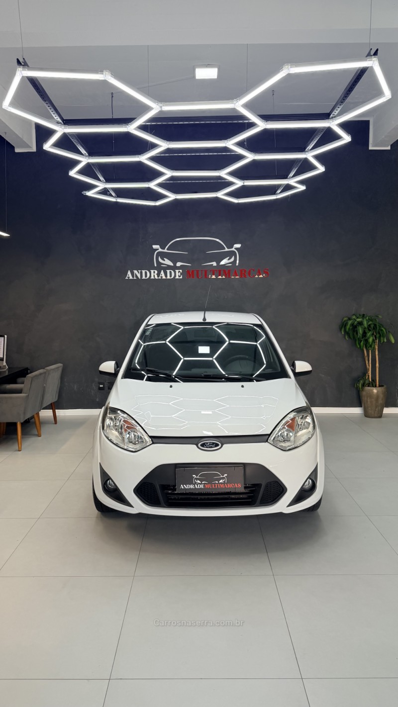FIESTA 1.6 SE HATCH 16V FLEX 4P MANUAL - 2014 - CAXIAS DO SUL