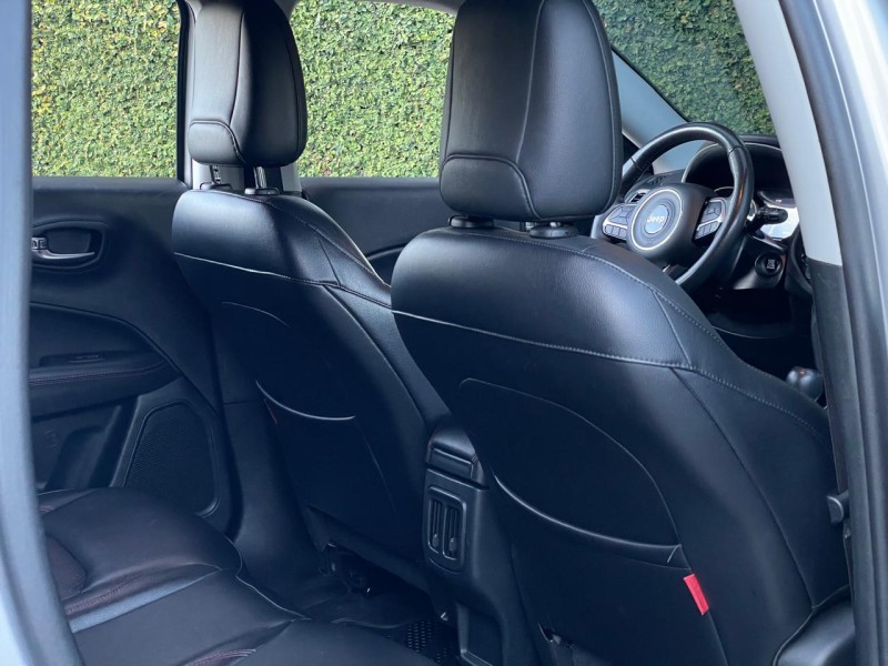 COMPASS 2.0 16V DIESEL TRAILHAWK 4X4 AUTOMÁTICO - 2017 - FARROUPILHA