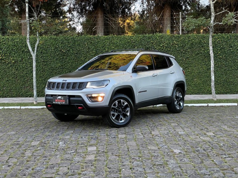 COMPASS 2.0 16V DIESEL TRAILHAWK 4X4 AUTOMÁTICO - 2017 - FARROUPILHA