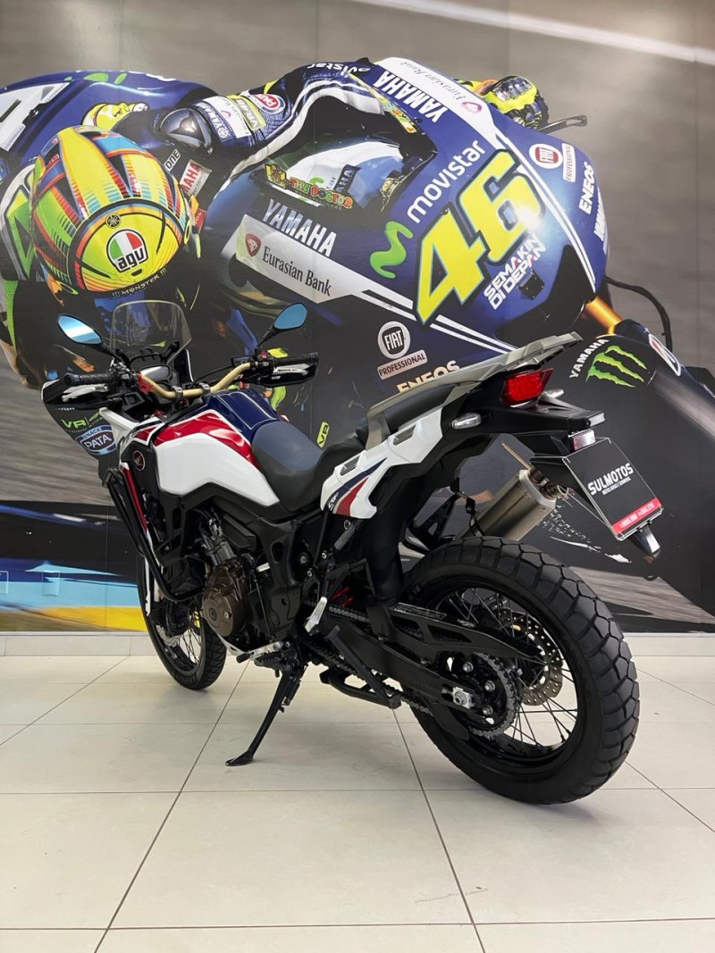 CRF 1000L AFRICA TWIN  - 2017 - PASSO FUNDO