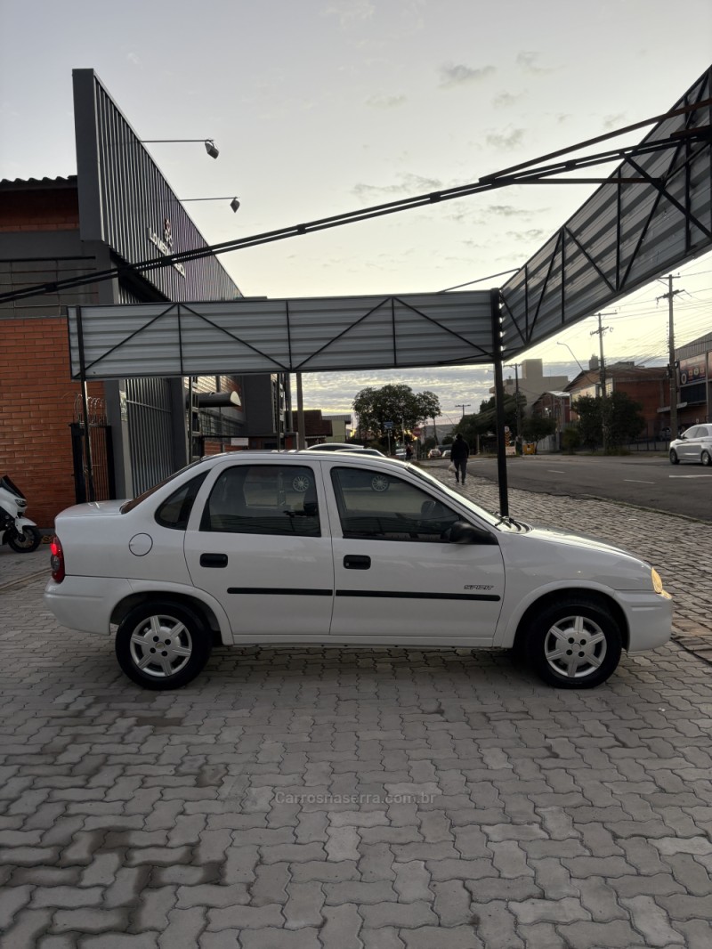 CLASSIC 1.0 MPFI SPIRIT 8V FLEX 4P MANUAL - 2008 - CAXIAS DO SUL