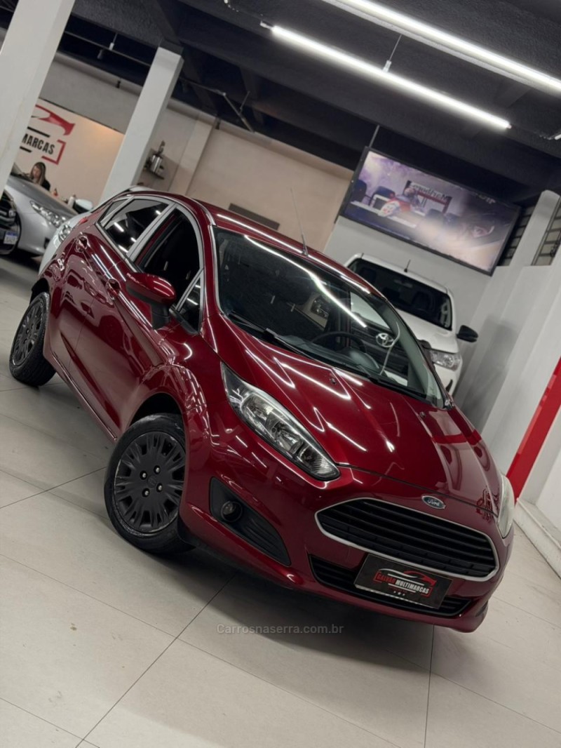 fiesta 1.5 se hatch 16v flex 4p manual 2015 caxias do sul